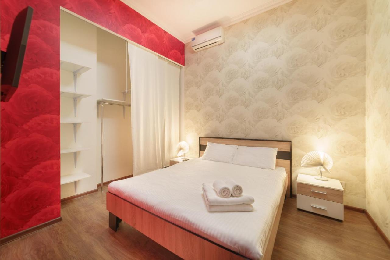 Modern Apartment In The City Center In A New Building Odessa Ngoại thất bức ảnh